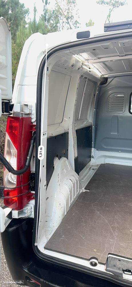 Peugeot EXPERT 2.0 HDI NAVI - 18