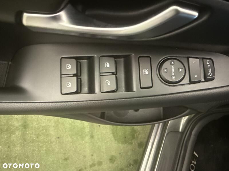 Hyundai i30 1.5 T-GDI 48V Smart DCT - 12