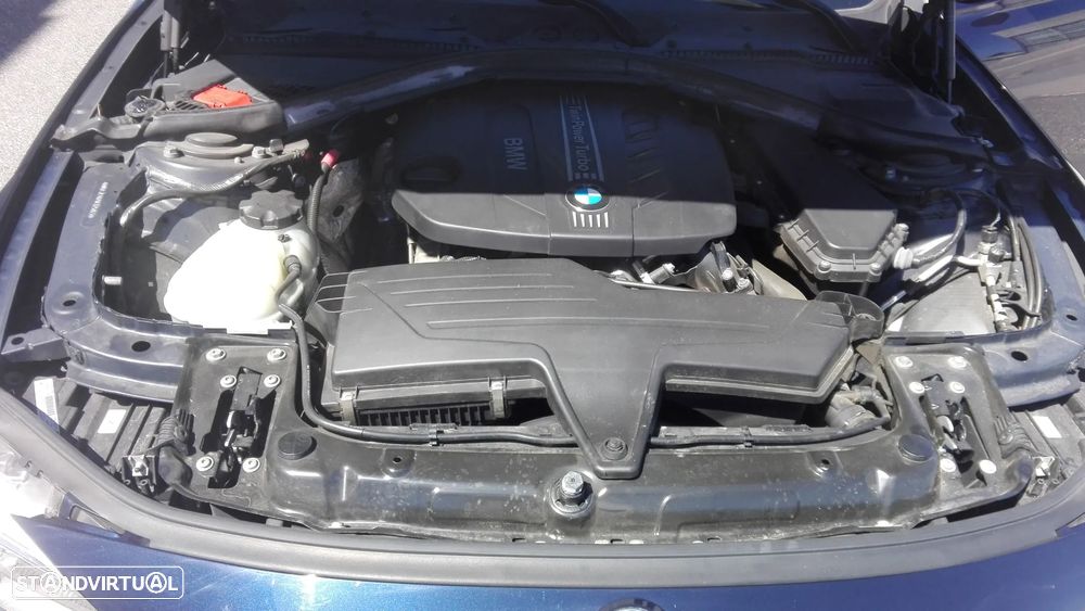 BMW 318 d Touring Navigation - 9