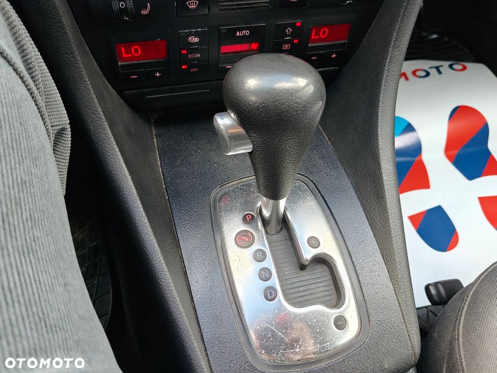 Audi A6 Avant - 24