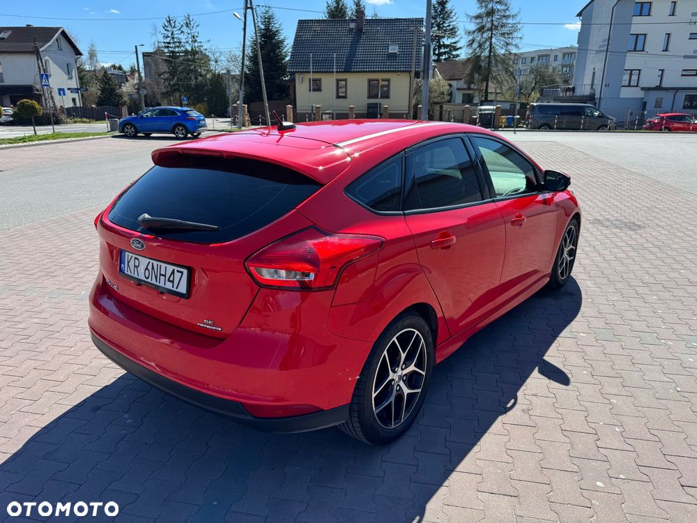 Ford Focus - 4
