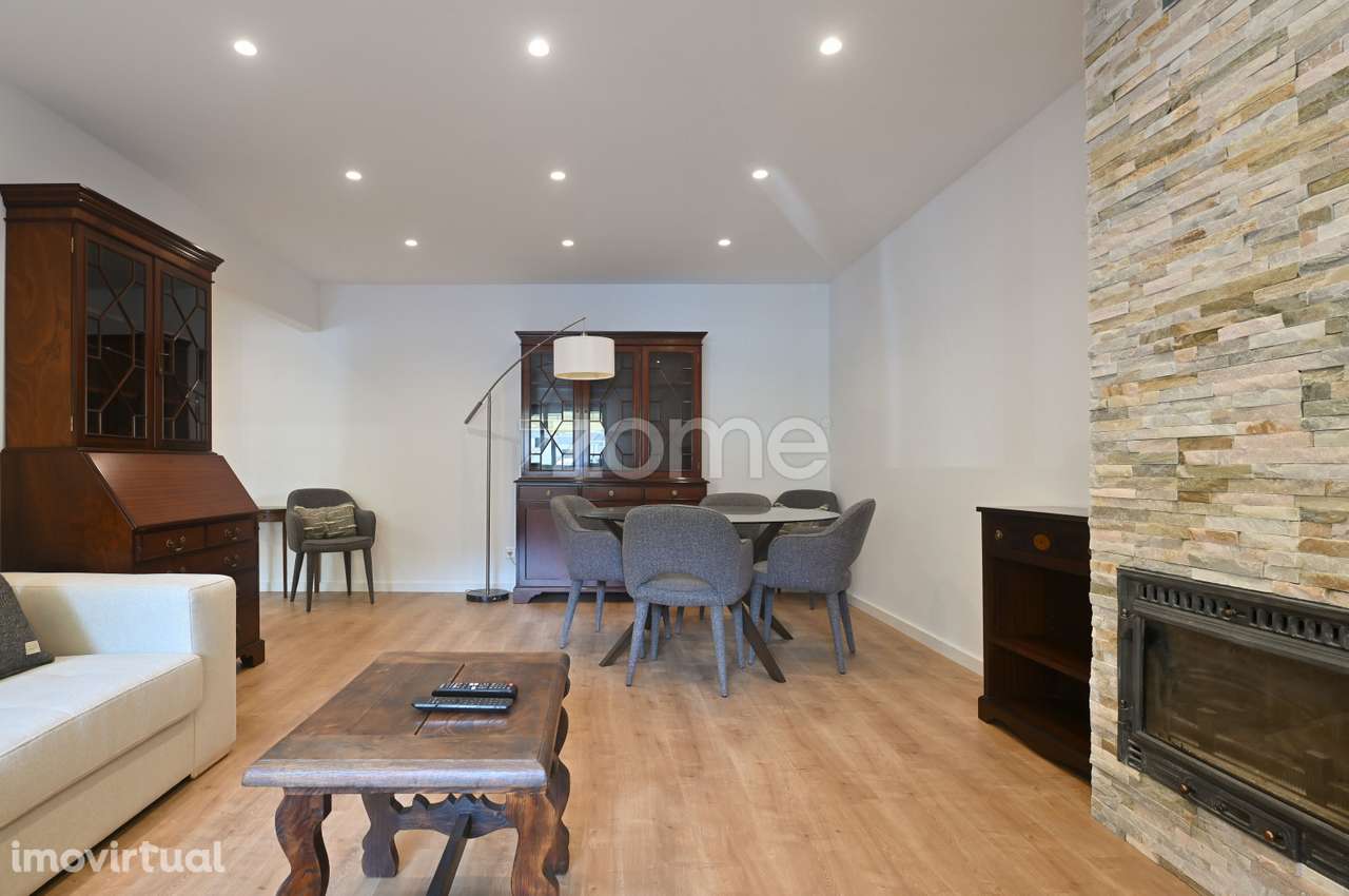 Apartamento T2 remodelado com terraço e garagem, Cascais - Grande imagem: 2/27