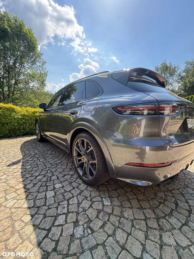 Porsche Cayenne - 13