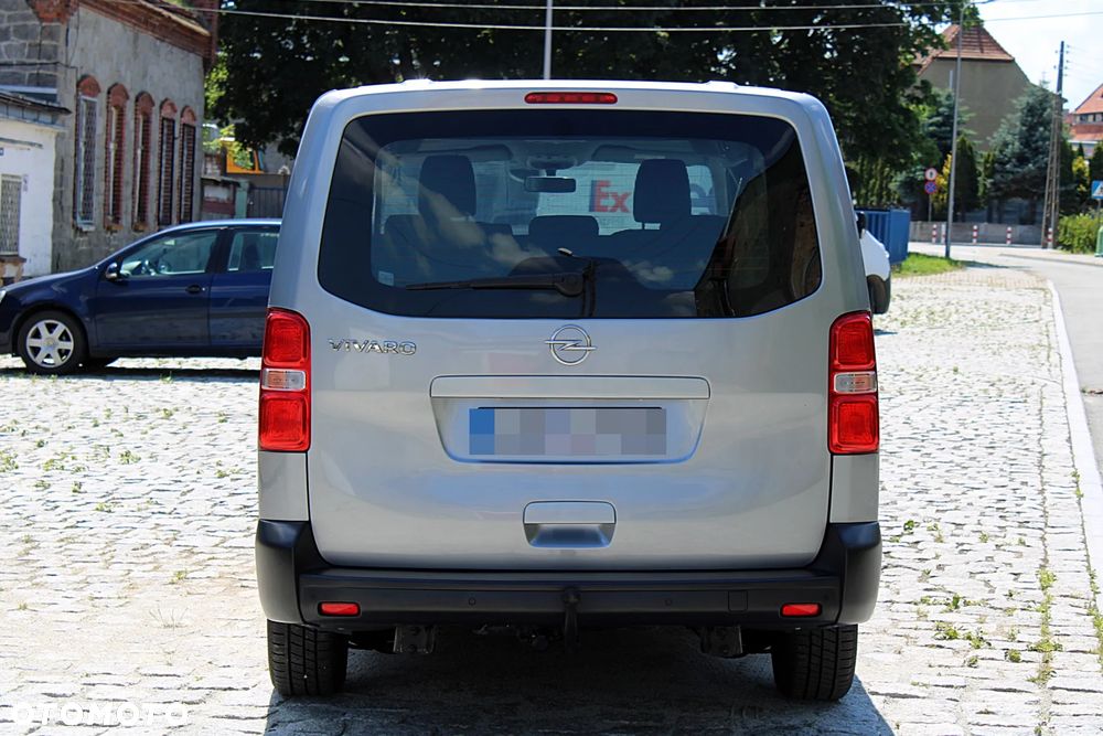 Opel Vivaro - 9