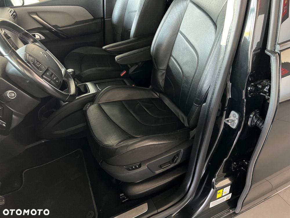 Citroën C4 Grand Picasso - 12