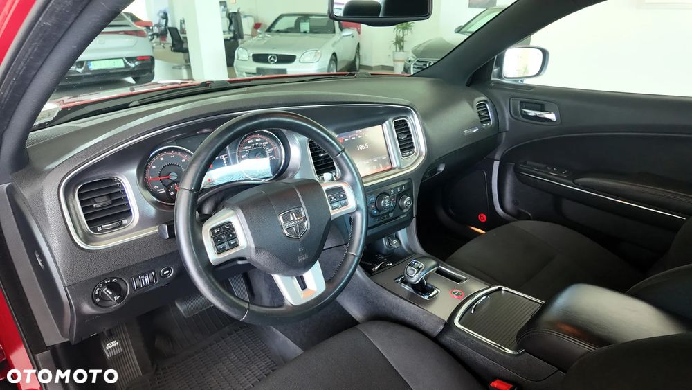 Dodge Charger 3.5 V6 Base - 11