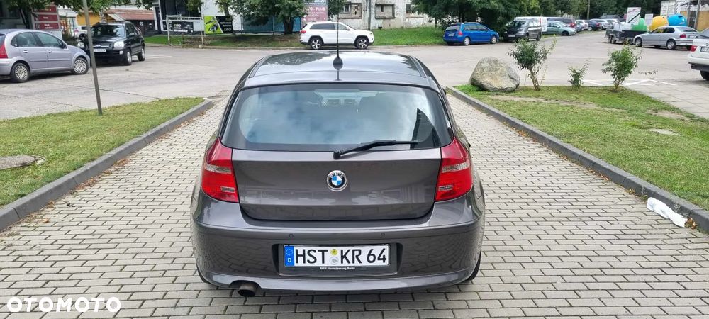 BMW Seria 1 118d - 10