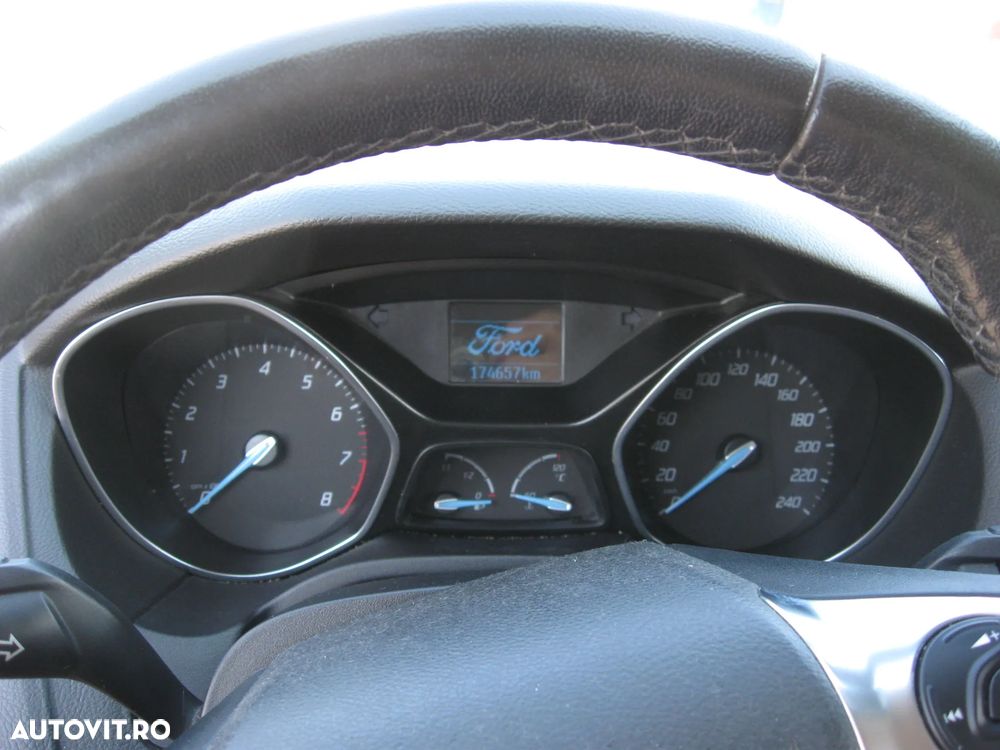 Ford Focus - 7