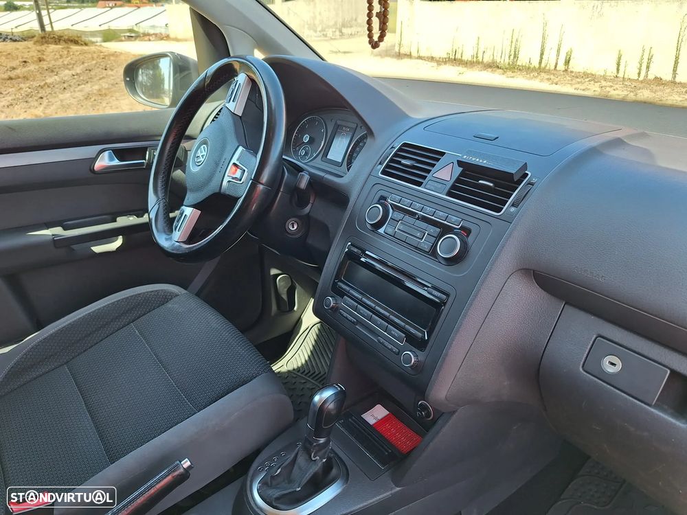 VW Touran 1.6 TDI Blue.Trendline DSG 7L - 2
