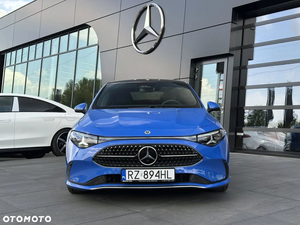 Mercedes-Benz CLA - 2