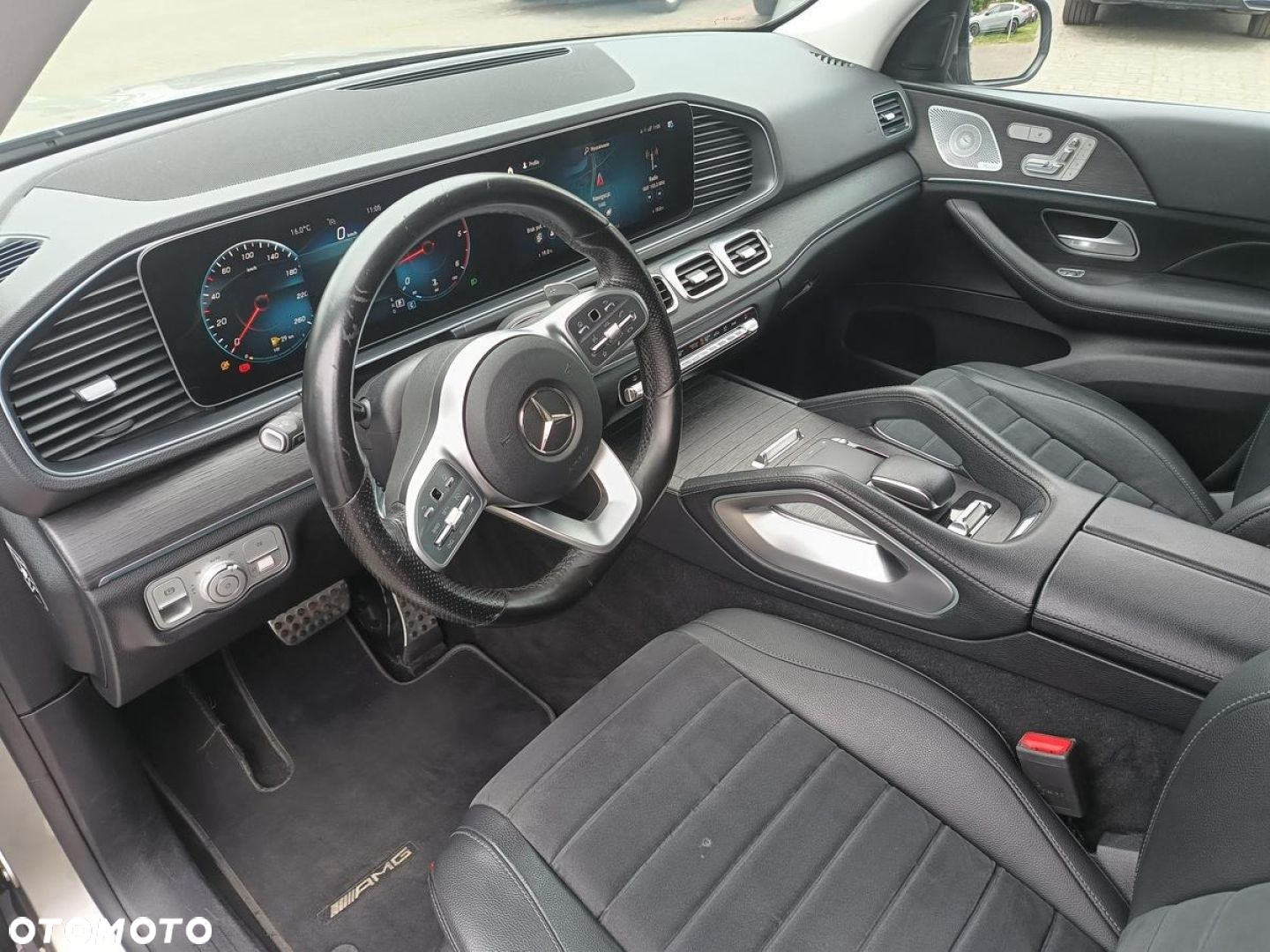 Mercedes-Benz GLE - 10