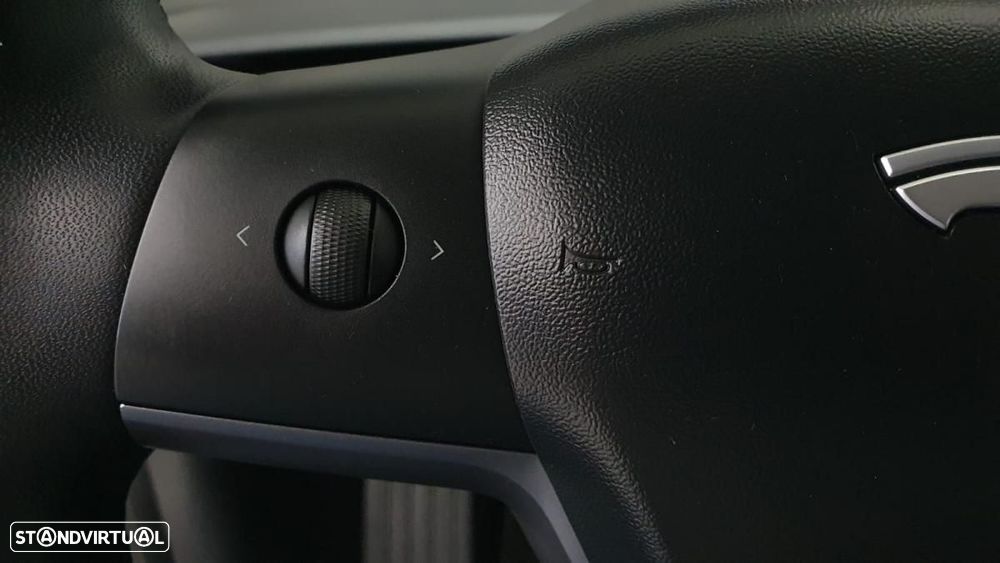 Tesla Model 3 Long-Range Dual Motor AWD - 13