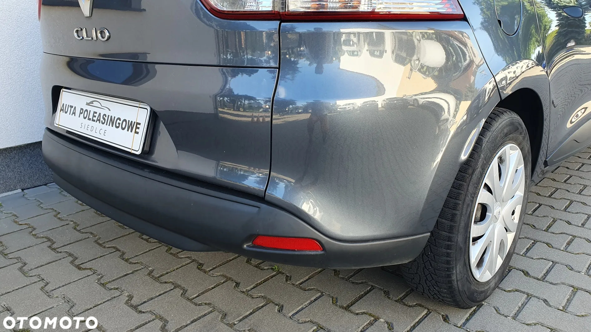 Renault Clio - 8