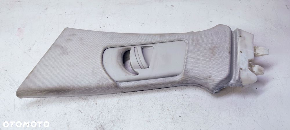 OSŁONA SŁUPKA B LEWA AUDI A4 B8 8K0867281B V39 - 2