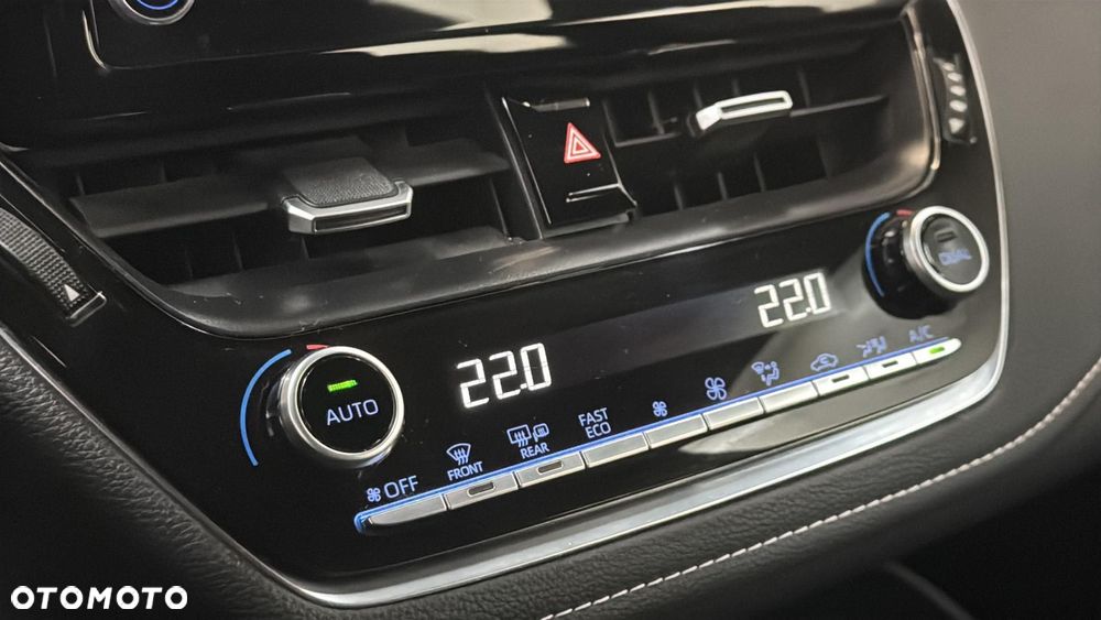 Toyota Corolla 1.8 Hybrid GPF Comfort - 23