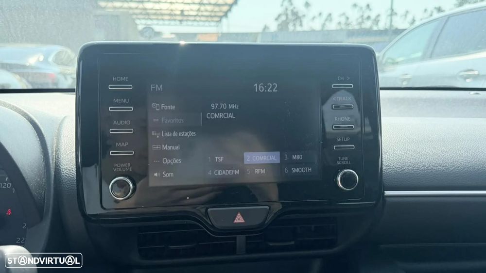 Toyota Yaris 1.5 HDF Comfort Plus - 19