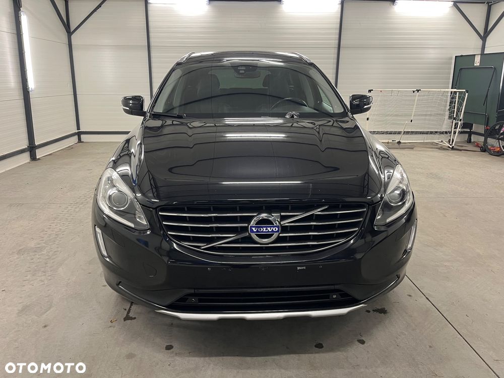 Volvo XC 60 D4 Geartronic Momentum - 11