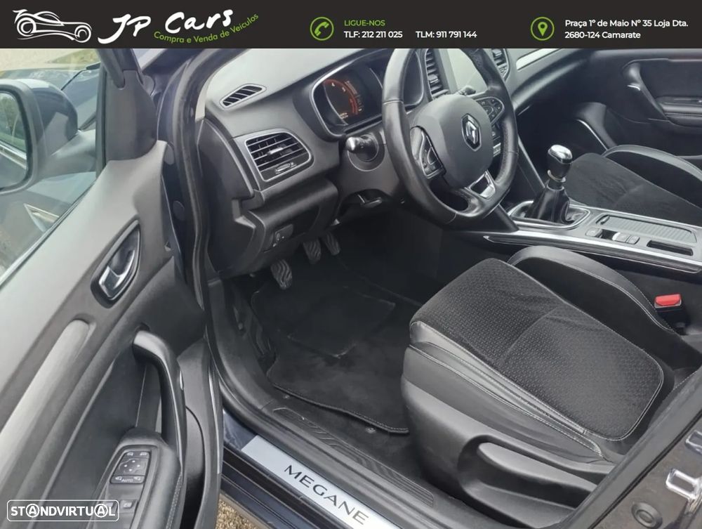 Renault Mégane - 6