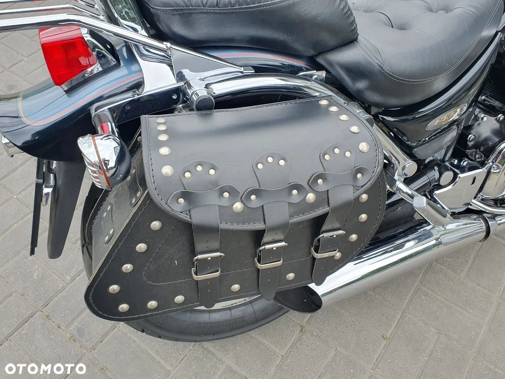 Suzuki Intruder - 23
