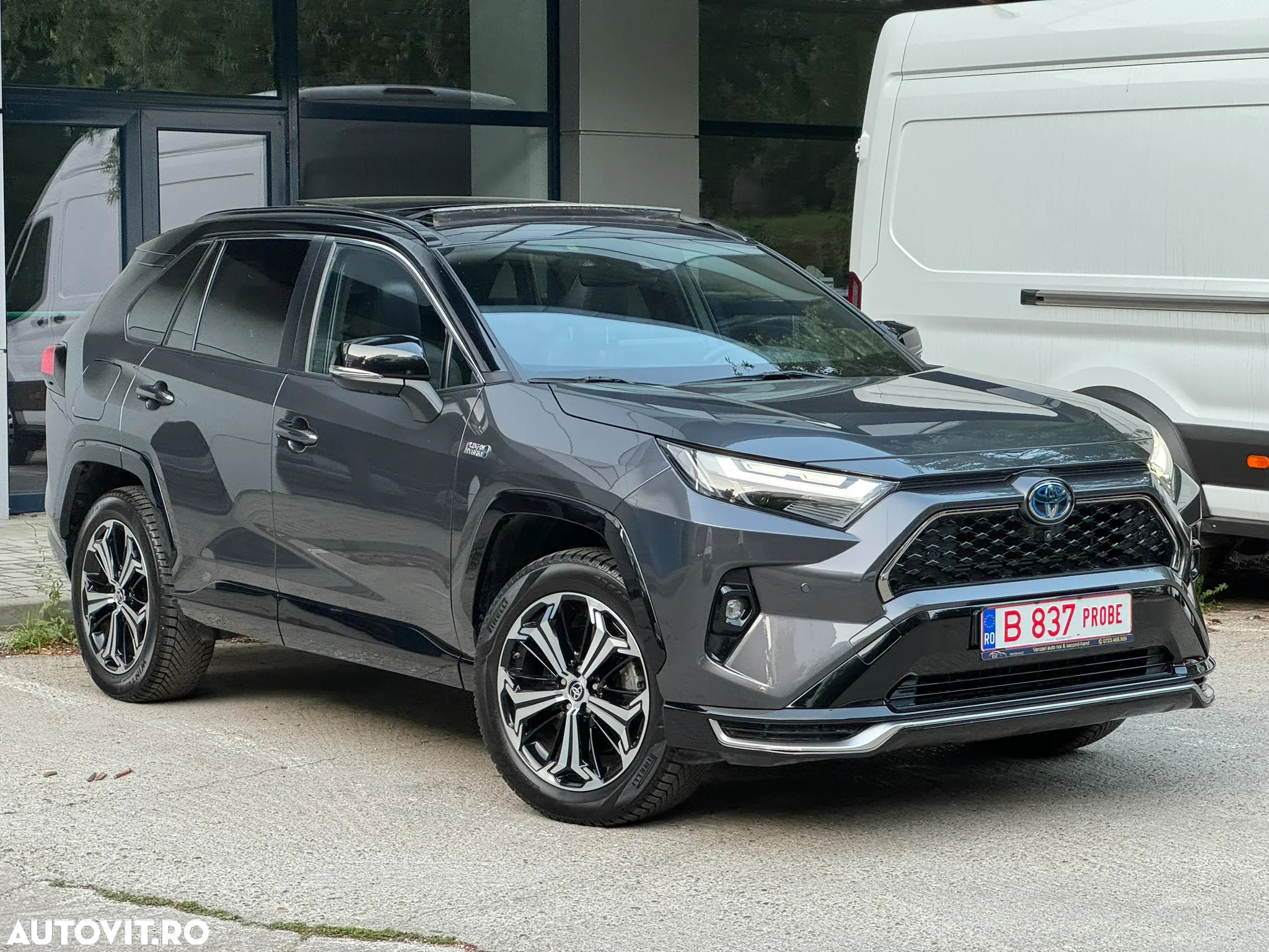 Toyota RAV4 - 3