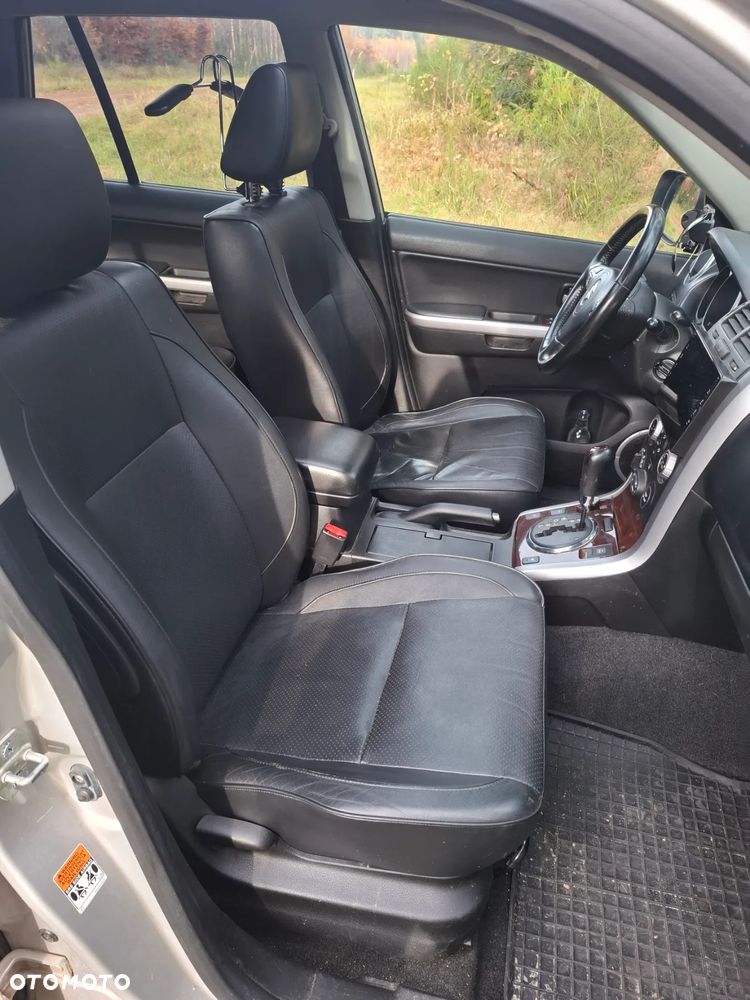 Suzuki Grand Vitara 2.0 Automatik Comfort - 8