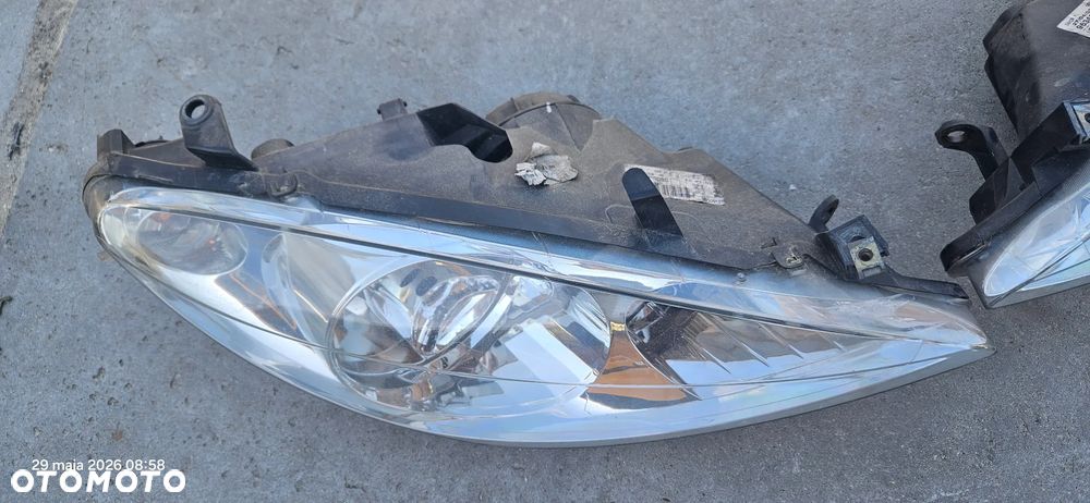 Lampa lewa prawa przód przednia reflektor Peugeot 307 SW 2003r Europa - 3
