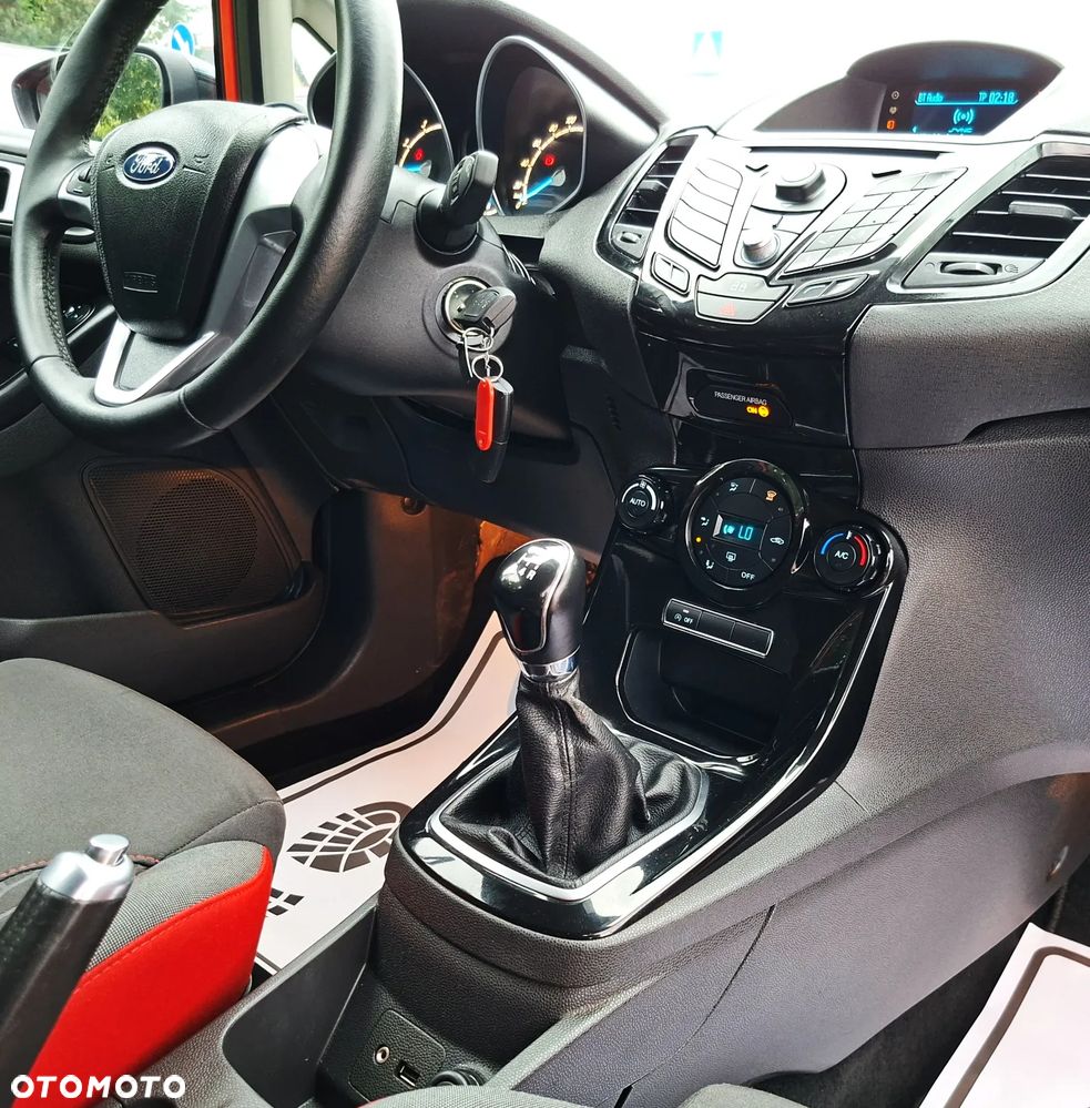 Ford Fiesta 1.0 EcoBoost STart-Stop ST-LINE - 30