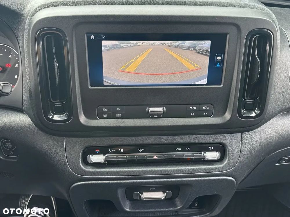 Mercedes-Benz Vito - 20