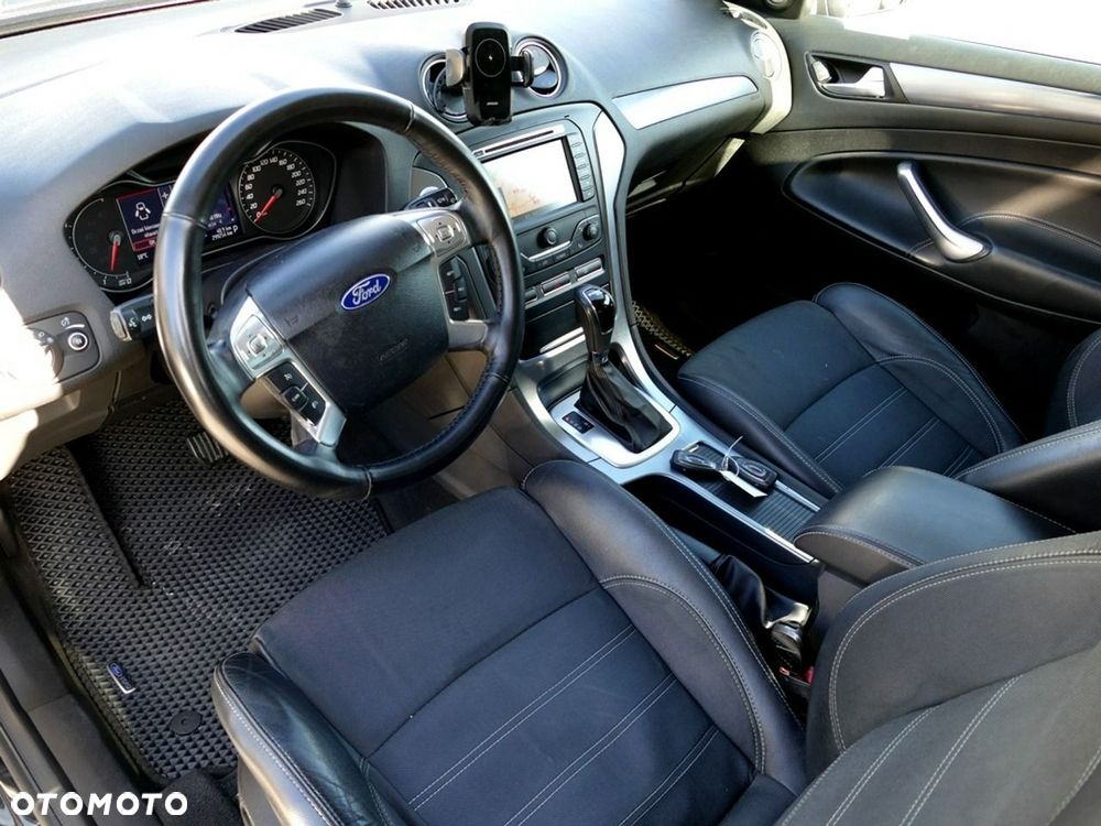 Ford Mondeo 2.0 TDCi Titanium X - 19
