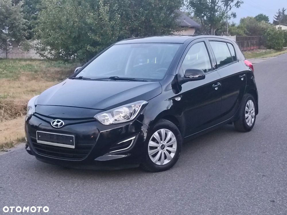 Hyundai i20 1.2 Fifa World Cup Edition - 2