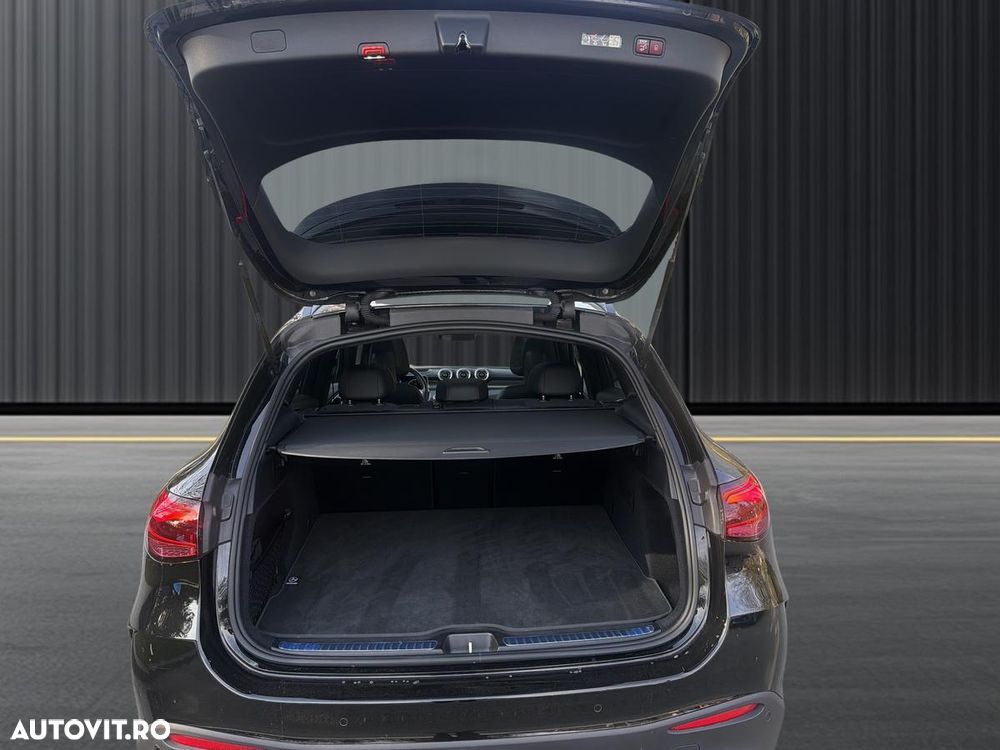 Mercedes-Benz GLC - 31