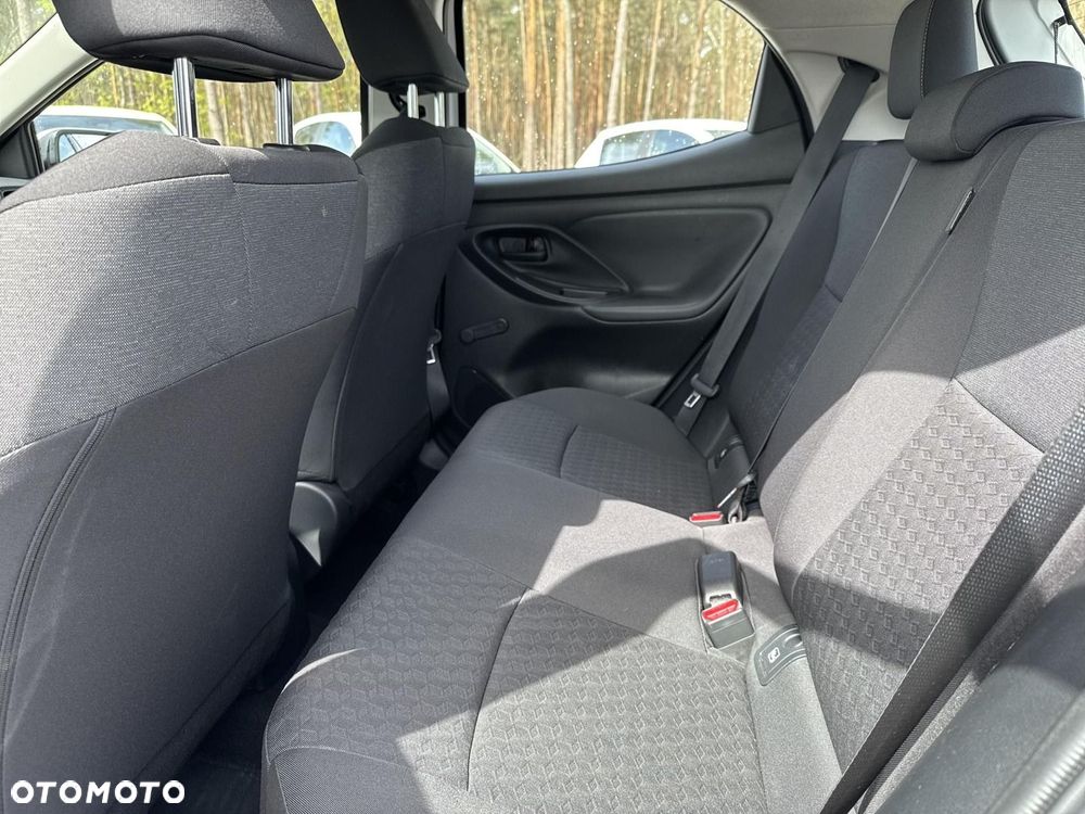 Toyota Yaris 1.5 Comfort CVT - 13