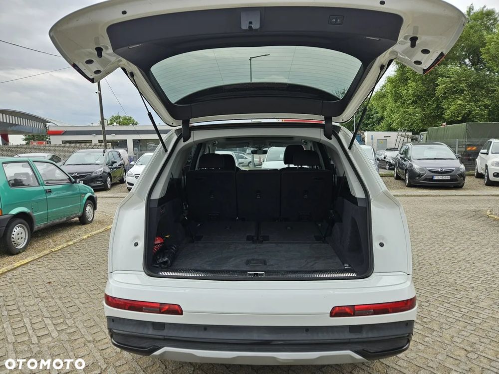 Audi Q7 - 19