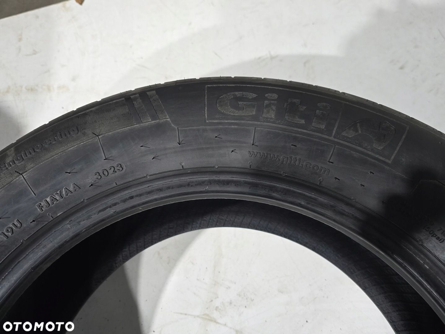 GITI GITISYNERGY H2 205/60R16 96H NOWE 23R 4X - 6
