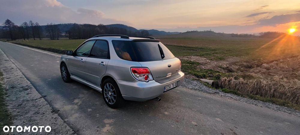 Subaru Impreza SW 2.0 RA - 11