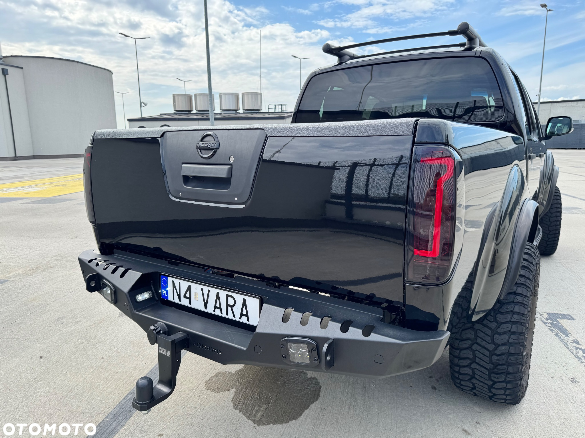 Nissan Navara 3.0 D V6 Platinum Long EU5 - 3