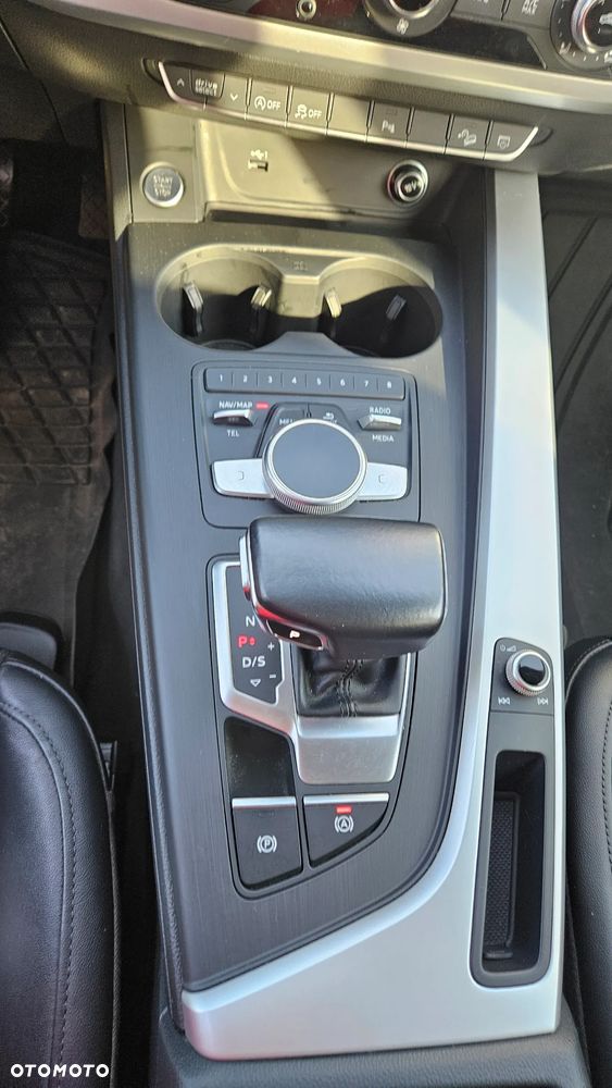 Audi A4 Allroad - 12