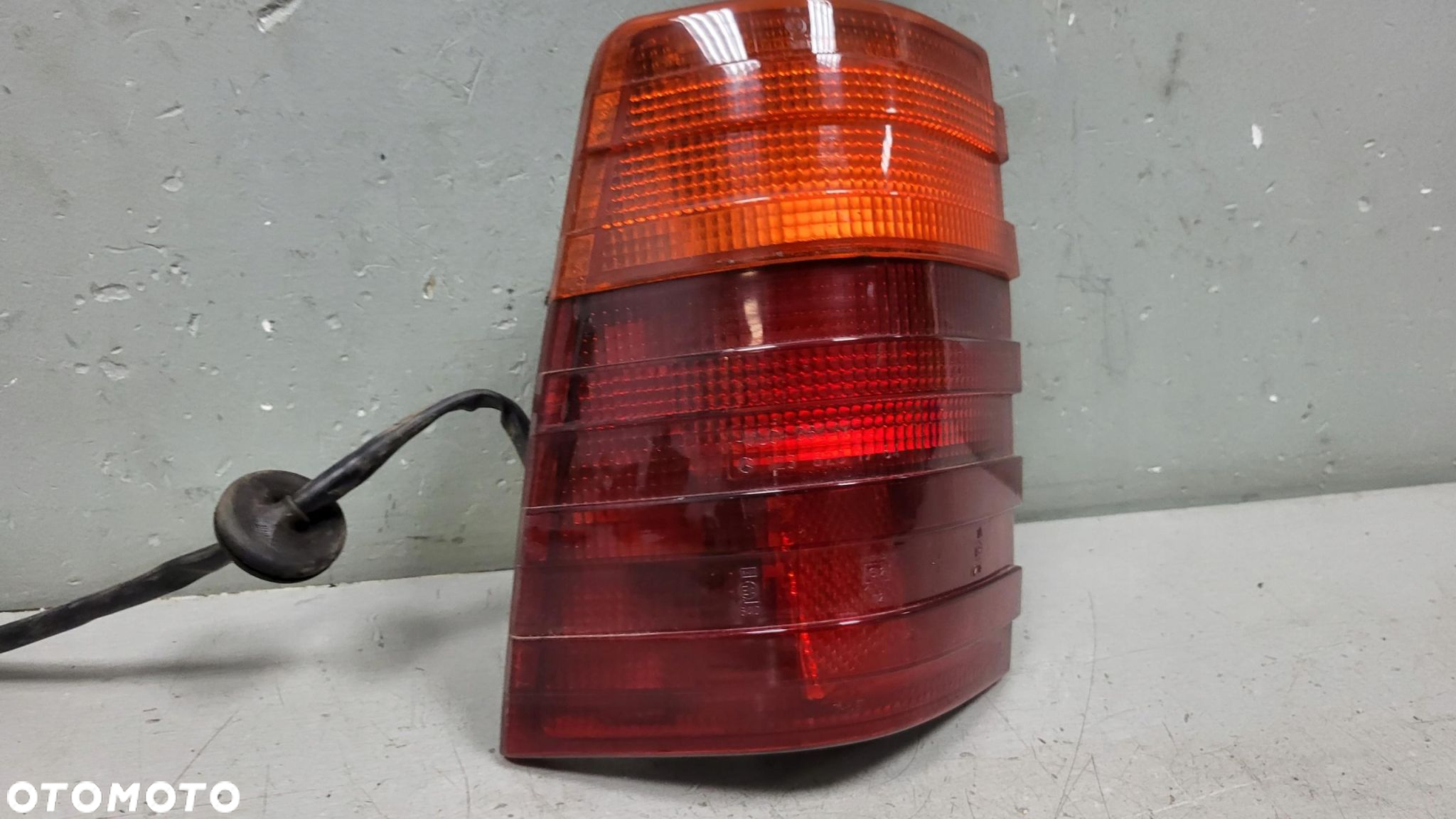 Lampa Lewy Tył Mercedes W123 Kombi Oryginał 1238201764 - 3