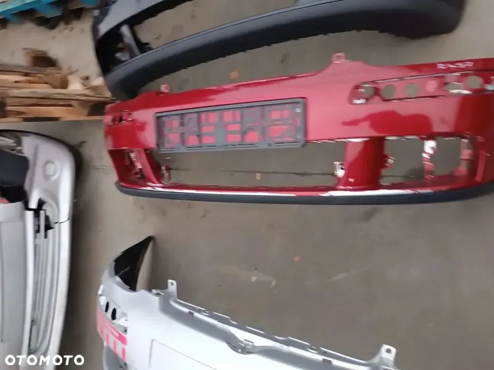 VW golf 5 zderzak przedni HB 3/5 drzwi lakier LW5Z - 3