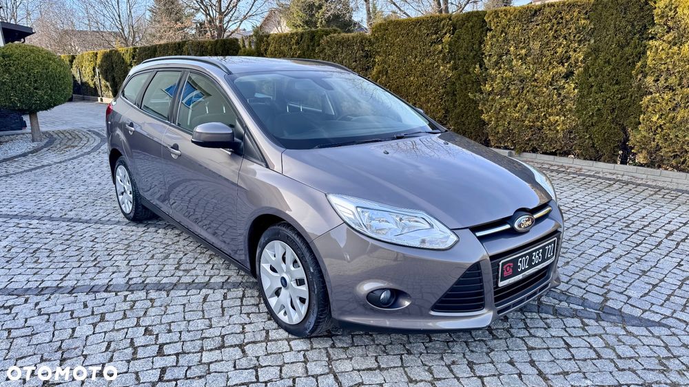 Ford Focus 1.0 EcoBoost Start-Stopp-System SYNC Edition - 11