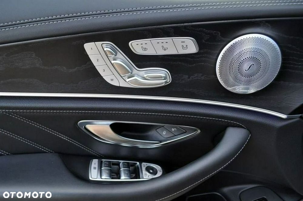 Mercedes-Benz Klasa E - 25