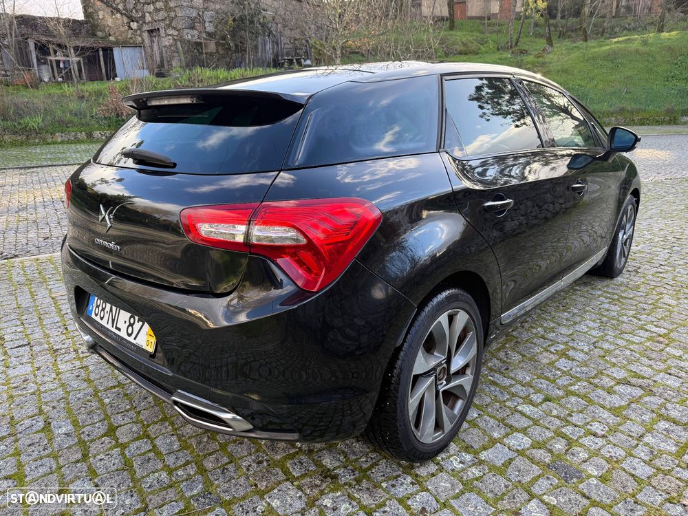 Citroën DS5 2.0 HDi Sport Chic - 4