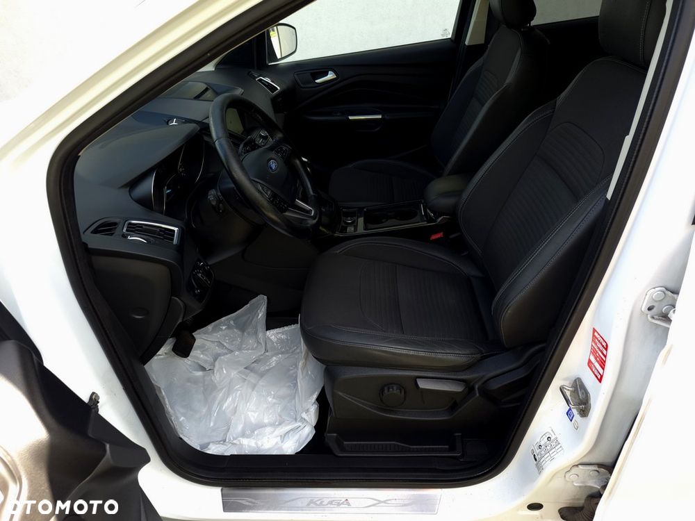 Ford Kuga 2.0 TDCi AWD Titanium - 6