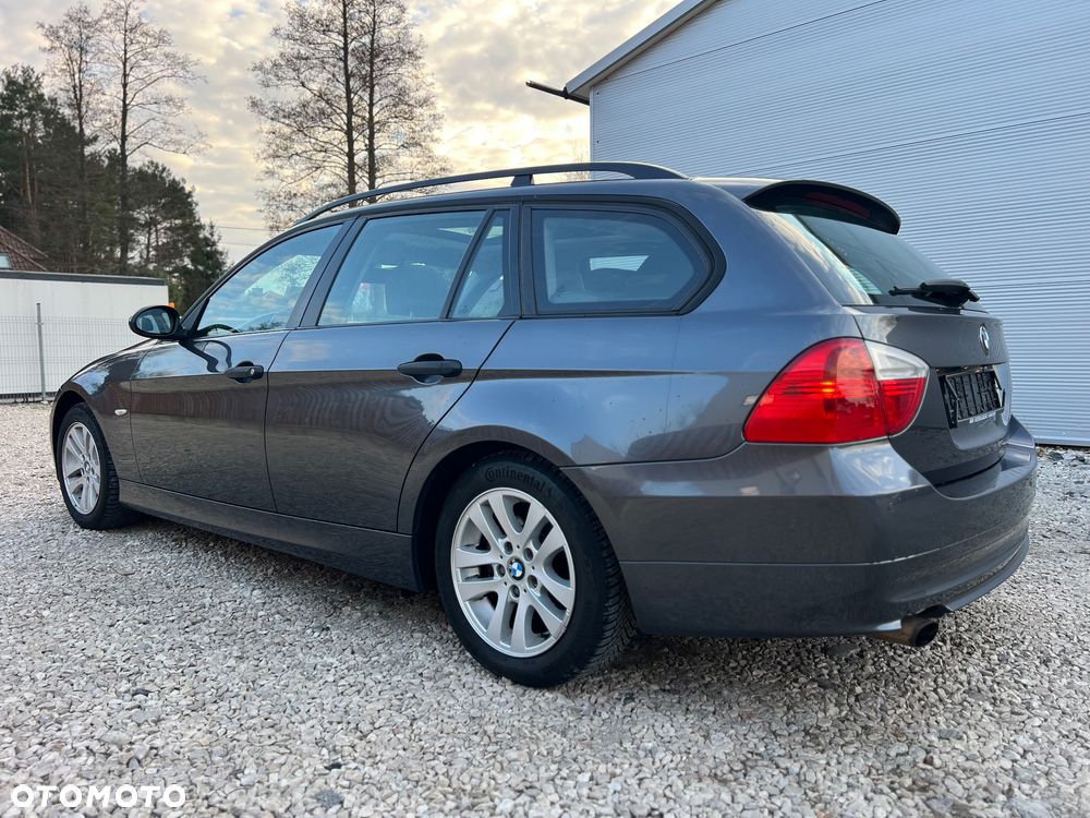 BMW Seria 3 320d - 9