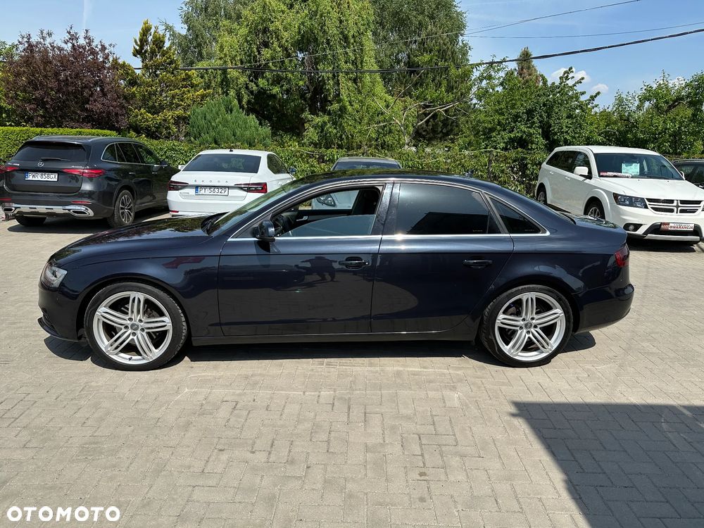 Audi A4 Limousine - 5