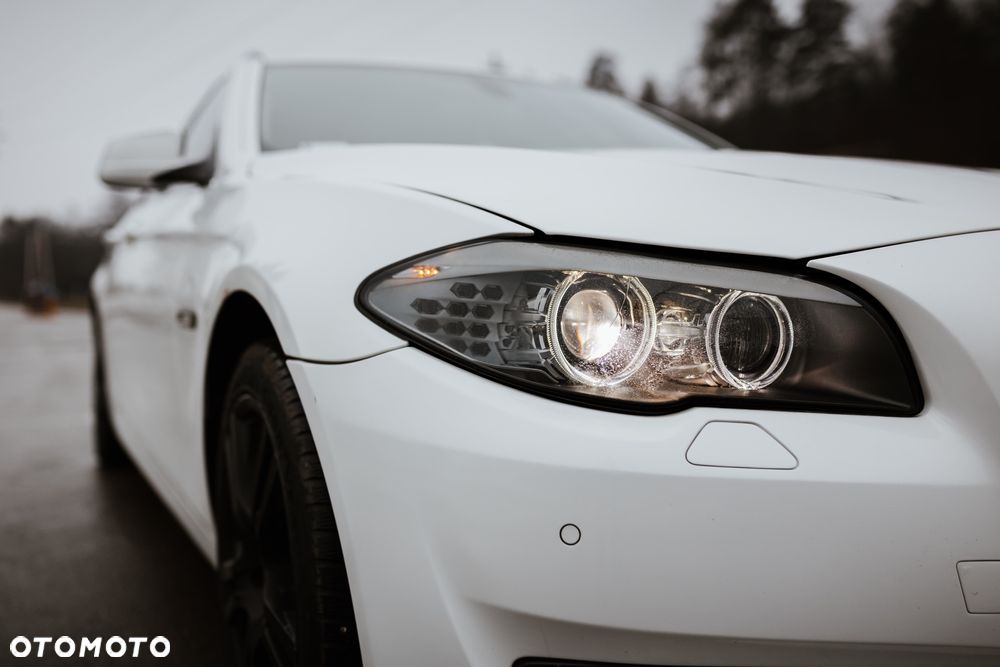 BMW Seria 5 520d xDrive - 19