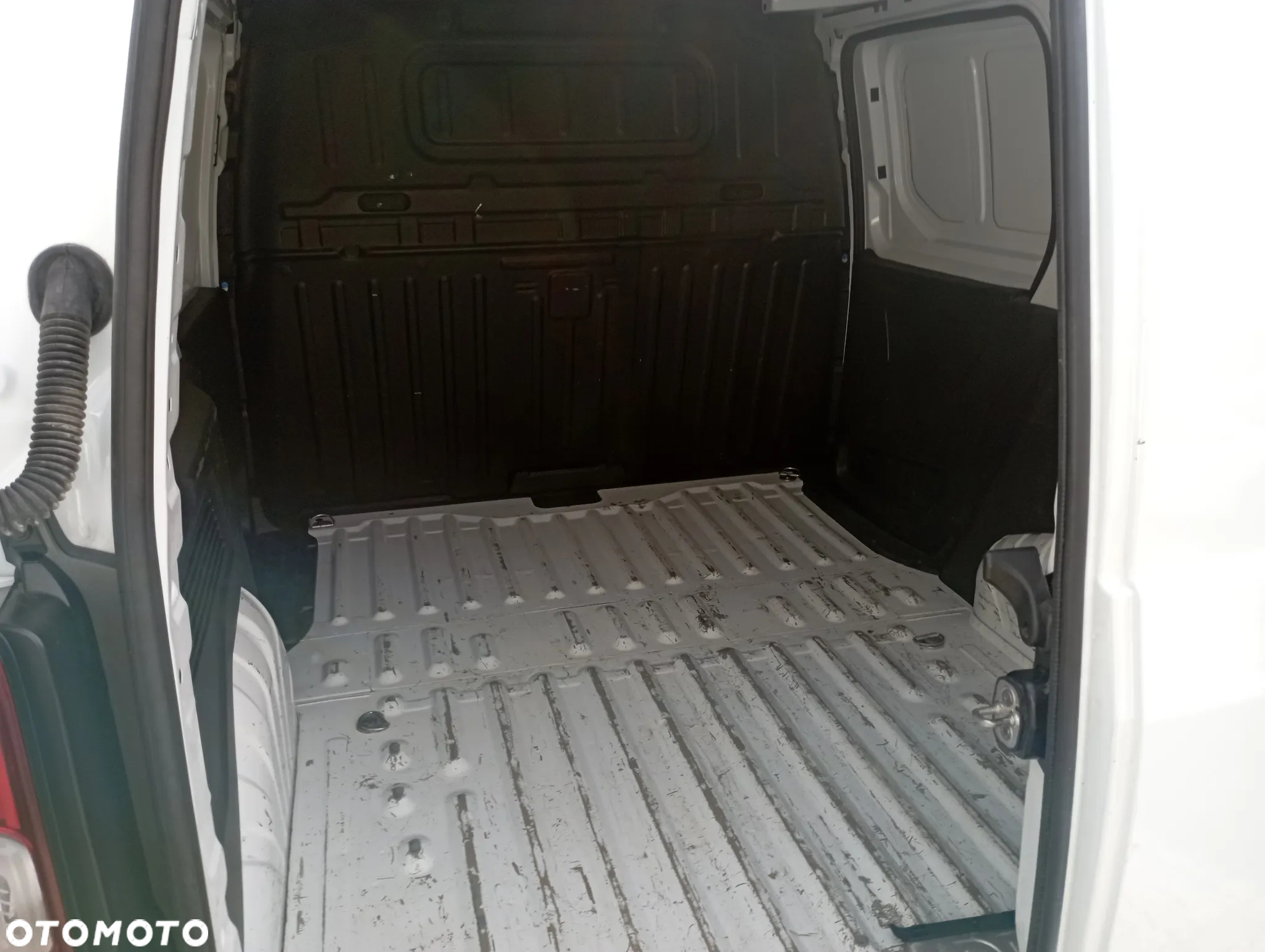 Toyota Proace City 1,5 D4D - 11