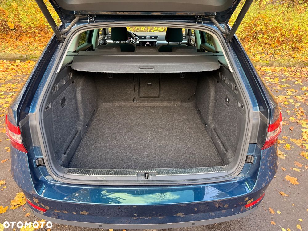Skoda Superb 2.0 TDI SCR Ambition DSG - 10