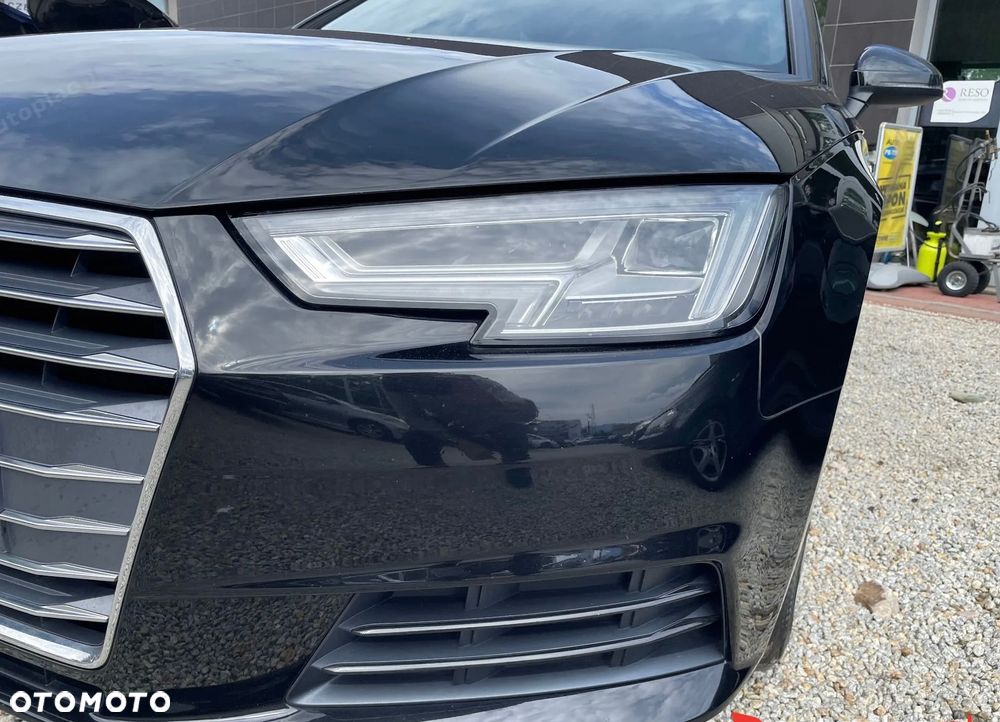 Audi A4 Limousine - 5