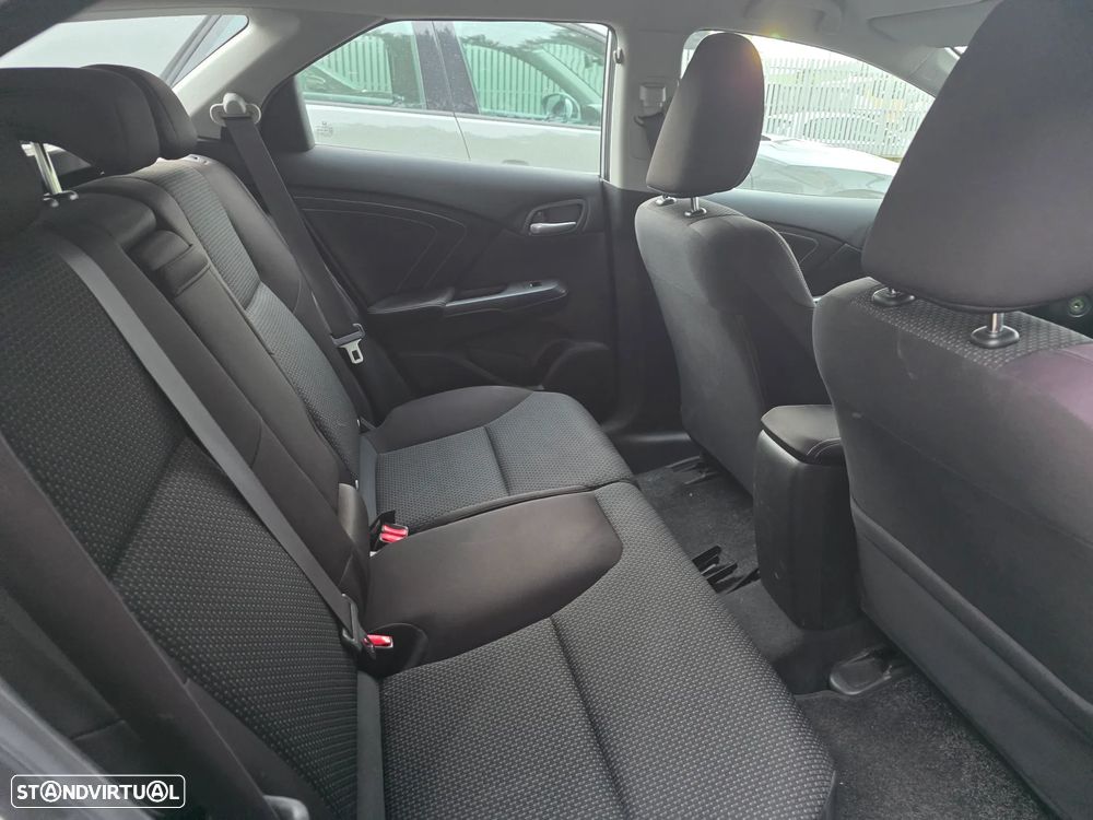 Honda Civic Tourer 1.6 i-DTEC Sport Connect Navi - 15